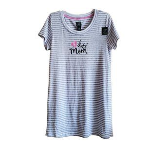 BRAND NEW! Laura Ashley Women‎ Dog Mom shirt. Size L.